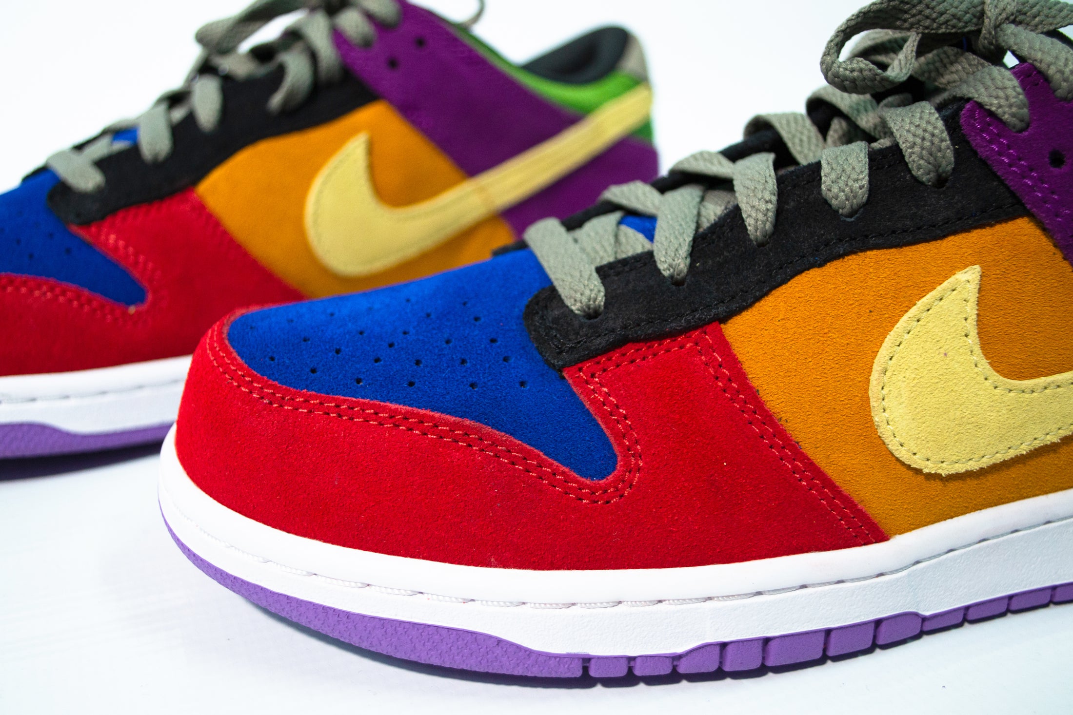 how-to-clean-nike-dunks-sneaker-lab